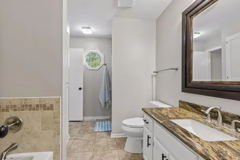9056 Glacier Road Woodbury MN 55125