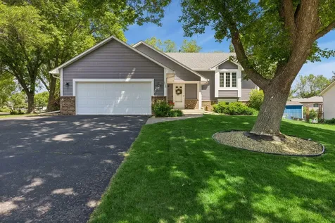 9056 Glacier Road Woodbury MN 55125
