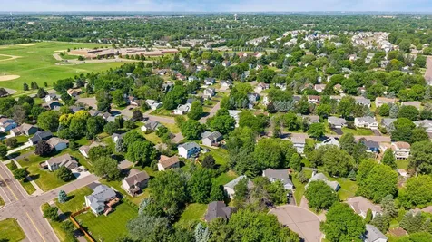 9056 Glacier Road Woodbury MN 55125