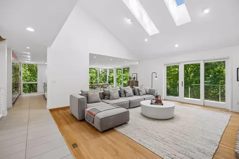 13001 Brenwood Trail Minnetonka MN 55343