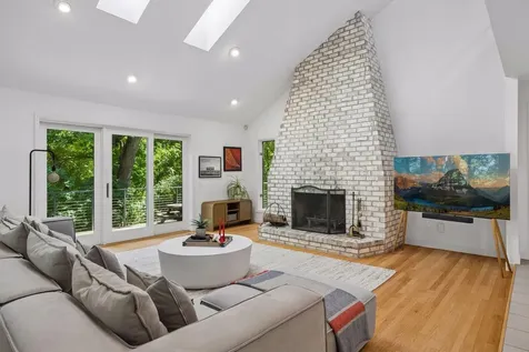 13001 Brenwood Trail Minnetonka MN 55343