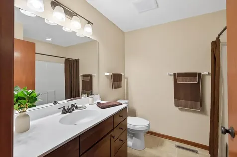 20639 Everton Court N Forest Lake MN 55025