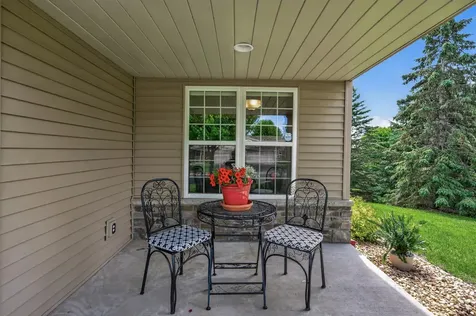 20639 Everton Court N Forest Lake MN 55025