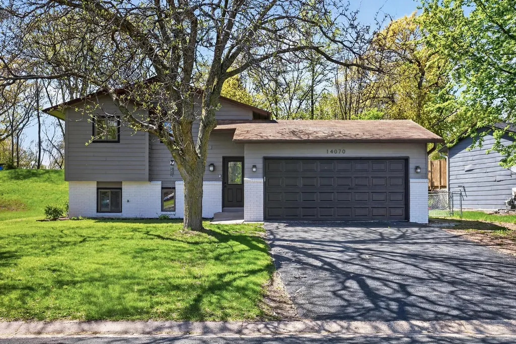 14070 Candlewood Lane NE Prior Lake MN 55372
