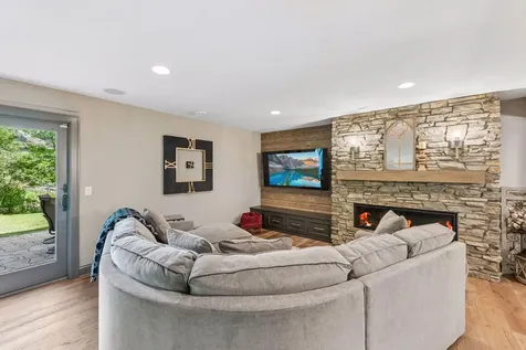 3779 Westin Avenue Woodbury MN 55125