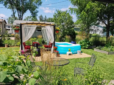 1665 Victoria Street N Saint Paul MN 55117