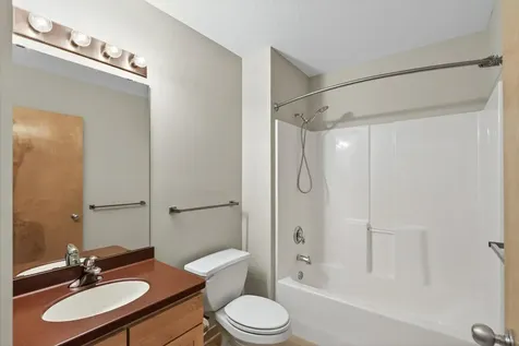 1829 3rd Avenue S Minneapolis MN 55404