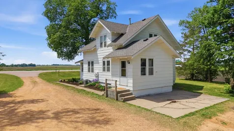 13180 Highway 7 Mayer MN 55360