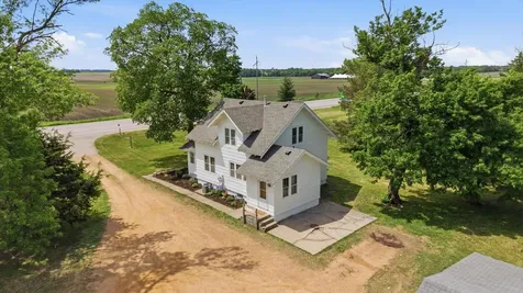 13180 Highway 7 Mayer MN 55360