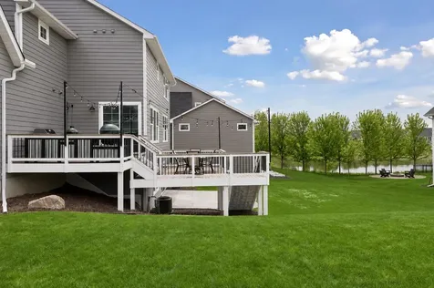 6085 Urbandale Lane N Plymouth MN 55446