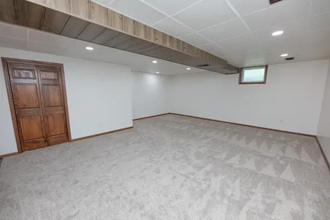 6042 Maple Lane NE Alexandria MN 56308