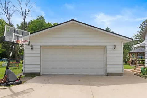 809 Home Street Kenyon MN 55946
