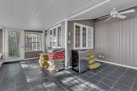 271 Lake Avenue N Spicer MN 56288