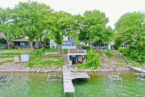 271 Lake Avenue N Spicer MN 56288