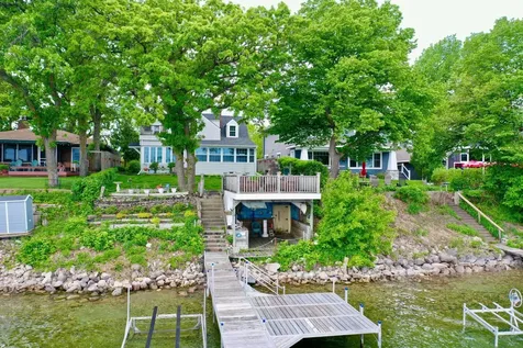 271 Lake Avenue N Spicer MN 56288