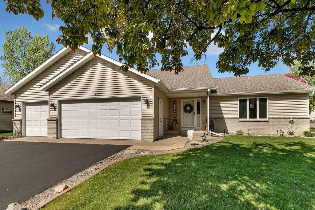419 12th Avenue N Sartell MN 56377