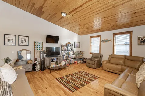 605 Ingalls Avenue Hope ND 58046