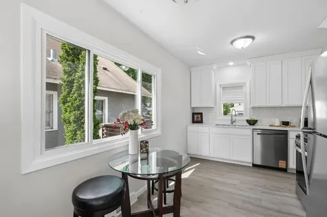 438 6th Avenue S South Saint Paul MN 55075