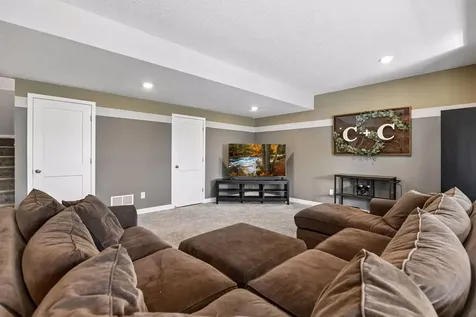1247 Maple Lane Carver MN 55315