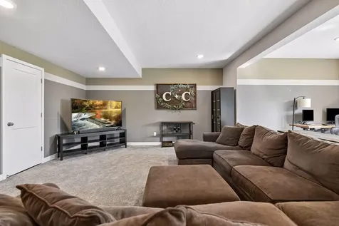 1247 Maple Lane Carver MN 55315