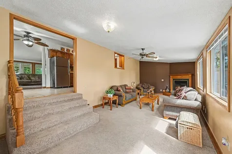 321 N State Avenue Le Center MN 56057