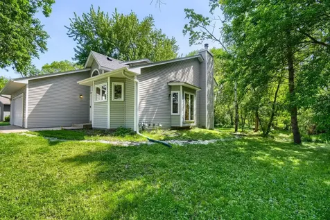 10347 Eagle Street NW Coon Rapids MN 55433