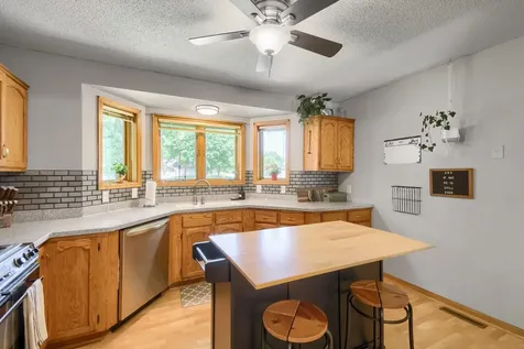 10347 Eagle Street NW Coon Rapids MN 55433