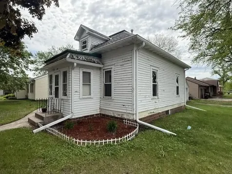 702 3rd Avenue Mountain Lake MN 56159