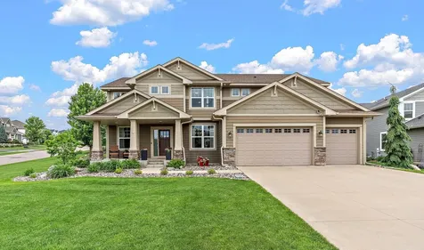 19320 Hudson Court Lakeville MN 55044