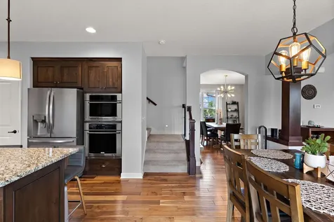 19320 Hudson Court Lakeville MN 55044