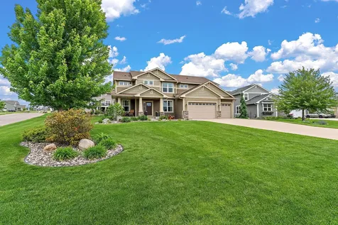 19320 Hudson Court Lakeville MN 55044