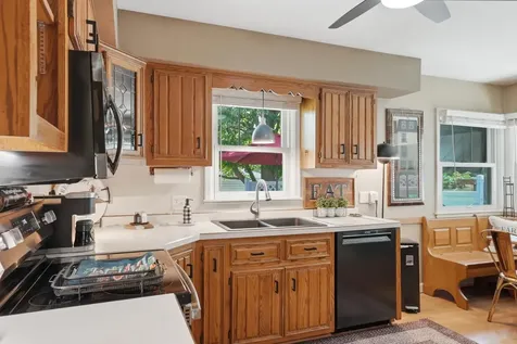 5045 Oxford Avenue Edina MN 55436