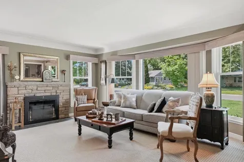 5045 Oxford Avenue Edina MN 55436