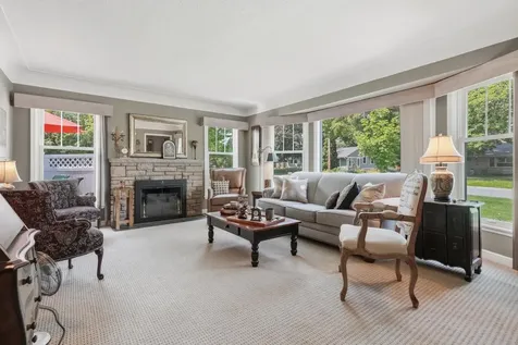 5045 Oxford Avenue Edina MN 55436