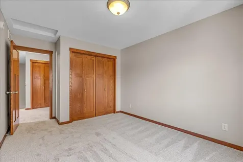 16931 E Lake Drive Lakeville MN 55044