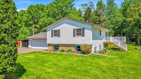4480 Fawn Lake Drive Stacy MN 55079