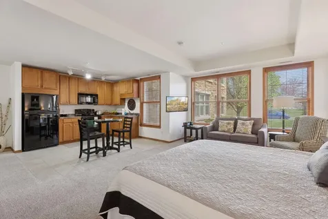 3110 N Chestnut Street Chaska MN 55318