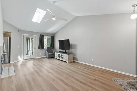 2494 Wilshire Court Mendota Heights MN 55120
