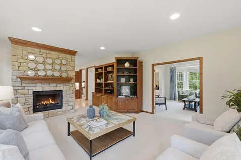 3824 Fairway Terrace Woodbury MN 55125