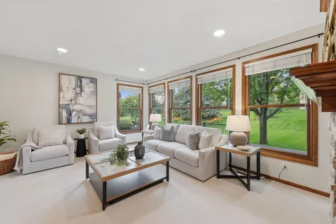 3824 Fairway Terrace Woodbury MN 55125