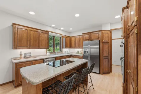 3824 Fairway Terrace Woodbury MN 55125