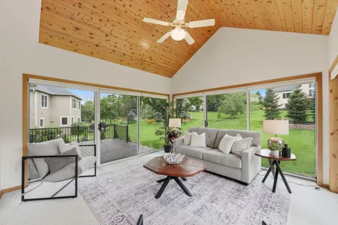 3824 Fairway Terrace Woodbury MN 55125