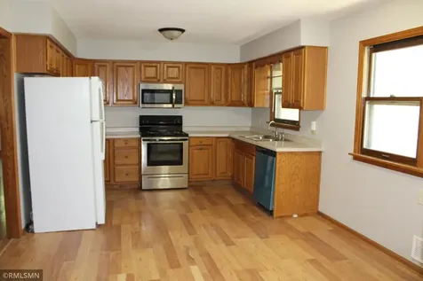 747 Tuscarora Avenue Saint Paul MN 55102