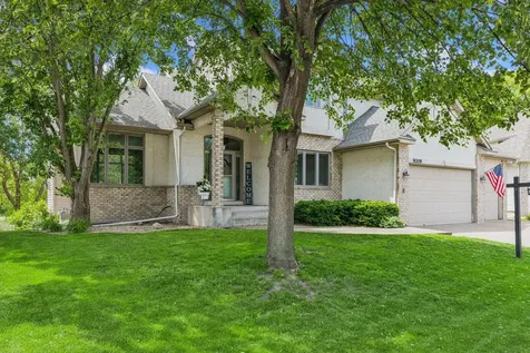 9009 Zanzibar Lane N Maple Grove MN 55311