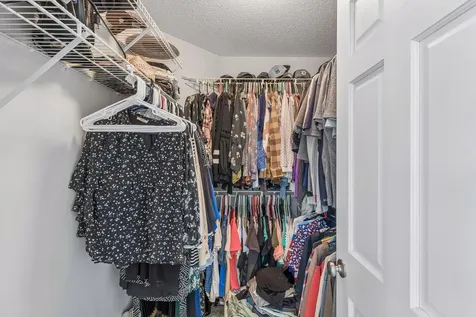 9009 Zanzibar Lane N Maple Grove MN 55311