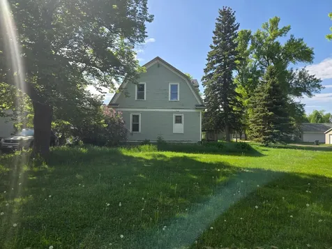 210 Glasgow Avenue Donnelly MN 56235