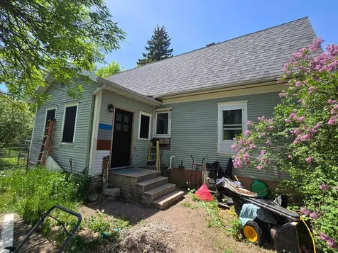 210 Glasgow Avenue Donnelly MN 56235