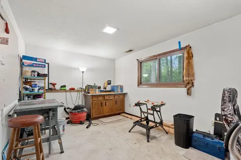 4382 Metcalf Drive Eagan MN 55122