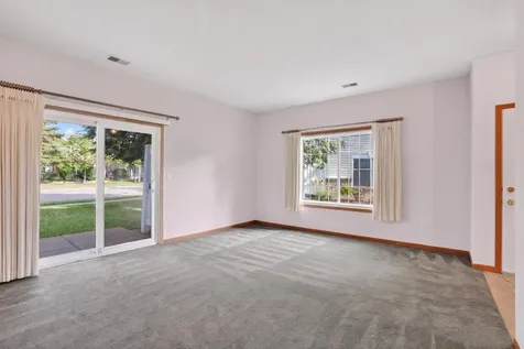 15280 Flower Way Apple Valley MN 55124