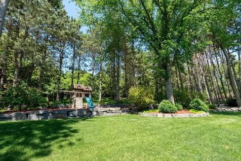 15622 Michele Lane Eden Prairie MN 55346